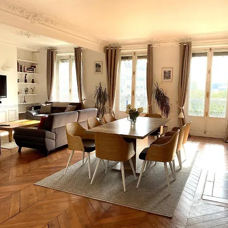 Appartamento Marvellous Sunbathed 3br At The Heart Of *