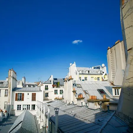 Marvellous Sunbathed 3br At The Heart Of Appartamento