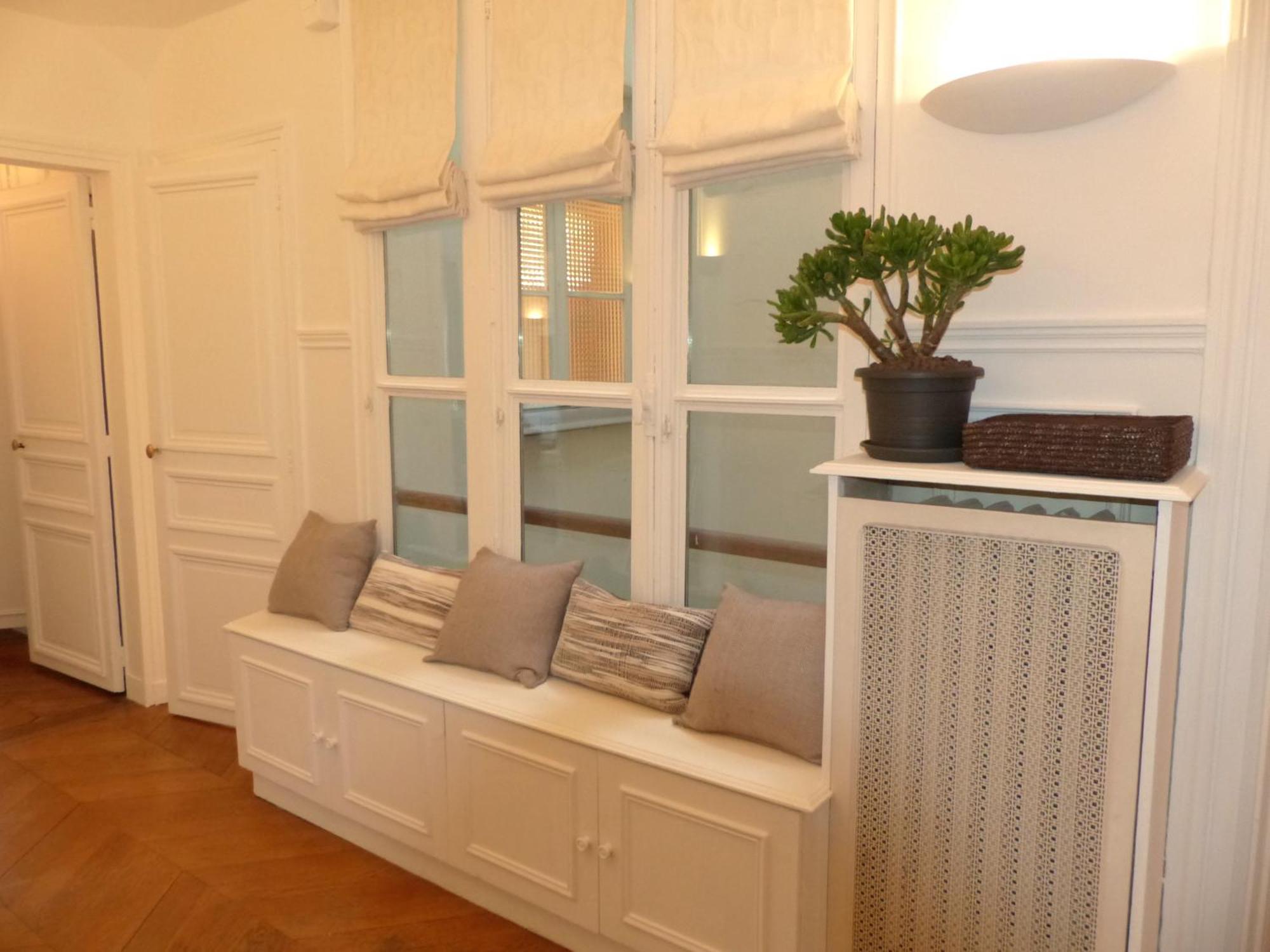 Appartamento Marvellous Sunbathed 3br At The Heart Of Parigi